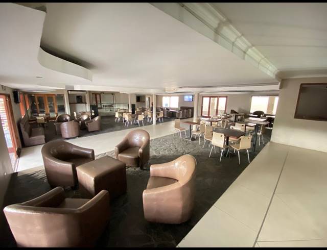 243M² BUSINESS FOR SALE IN KANYAMAZANE